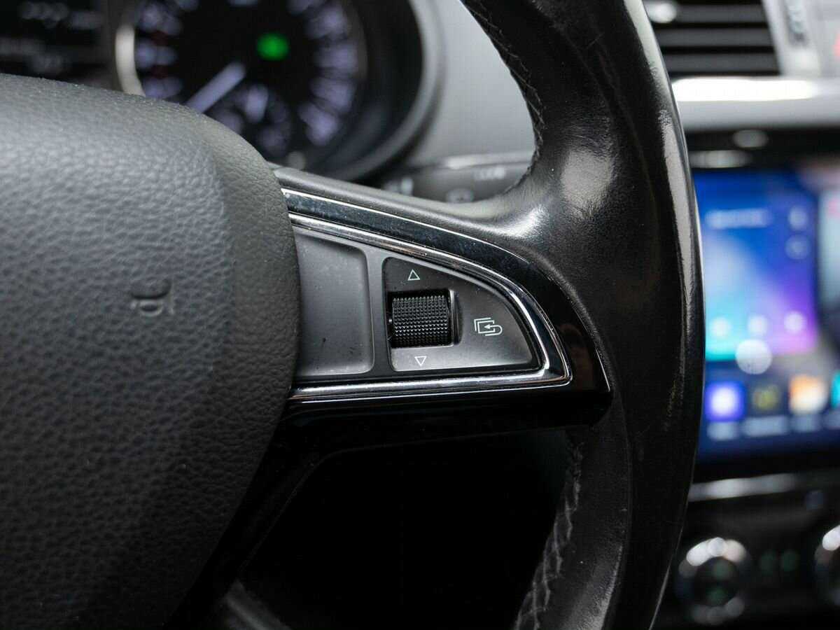 Купить Skoda Octavia с пробегом. Фото: #18