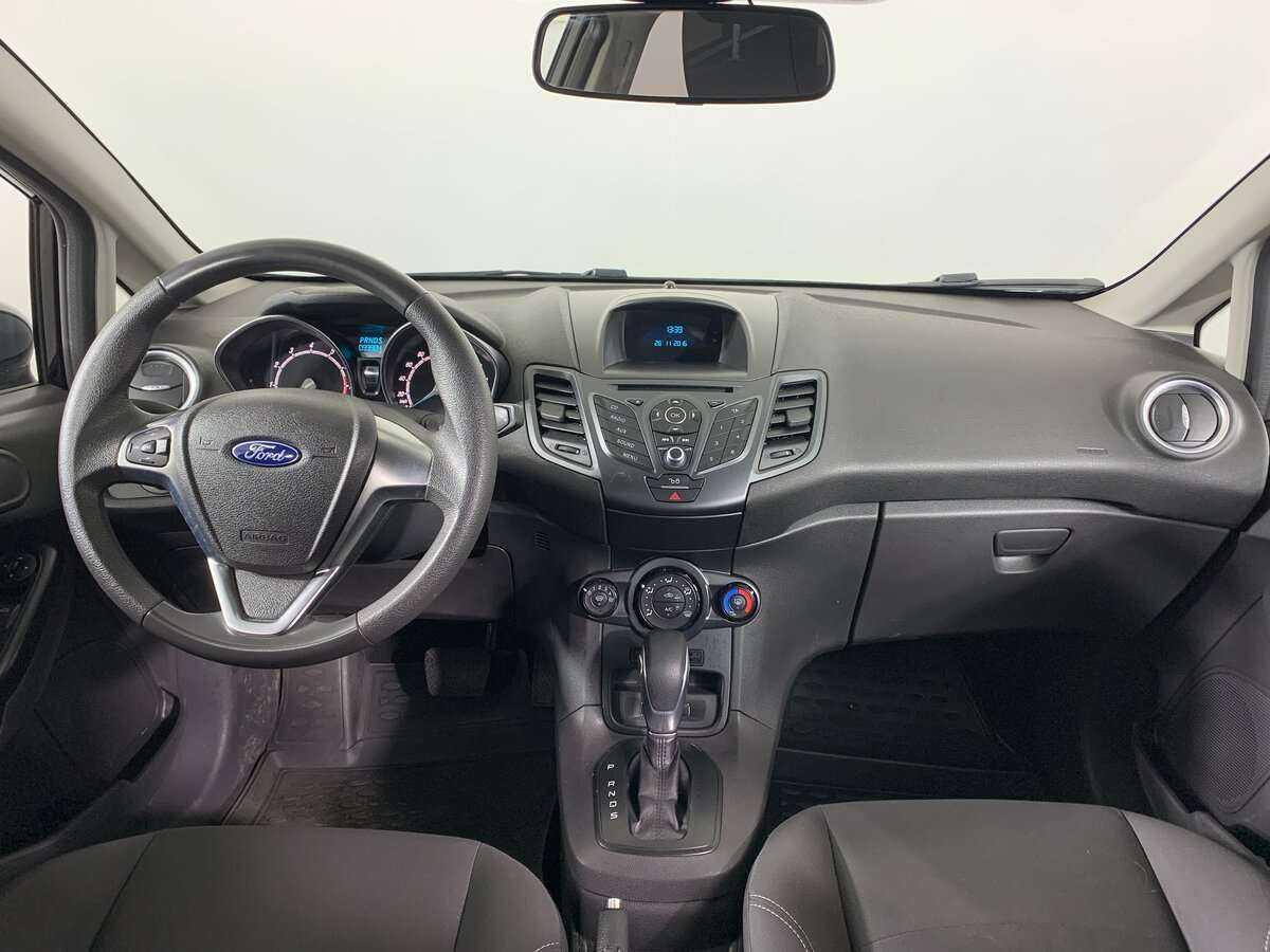 Купить Ford Fiesta с пробегом. Фото: #12