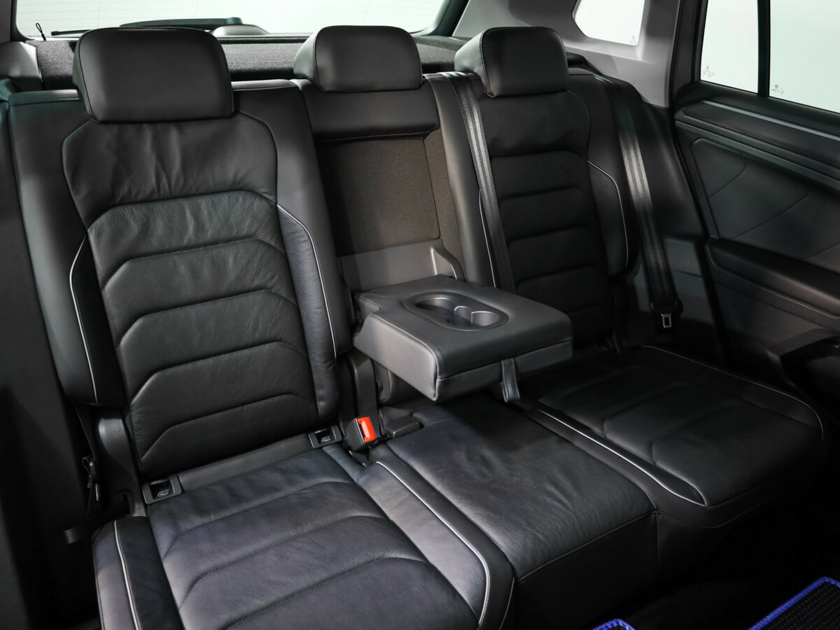Купить Volkswagen Tiguan с пробегом. Фото: #22