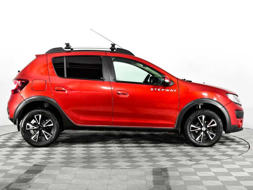 Купить Renault Sandero с пробегом. Фото: #3