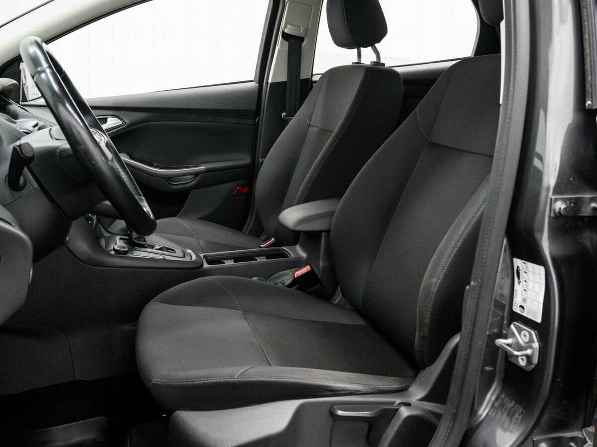 Купить Ford Focus с пробегом. Фото: #13