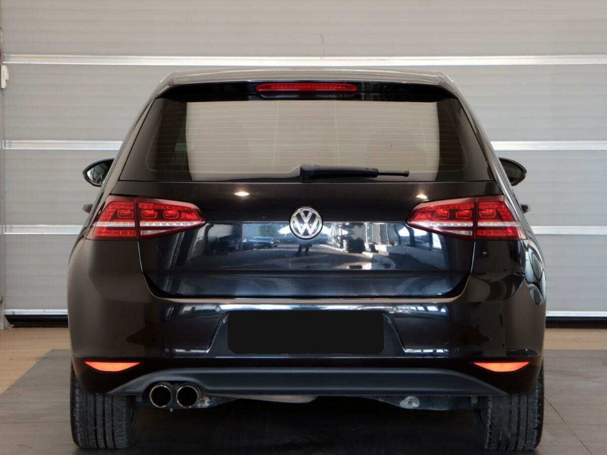 Купить Volkswagen Golf с пробегом. Фото: #4