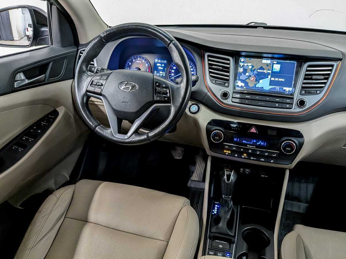Купить Hyundai Tucson с пробегом. Фото: #23