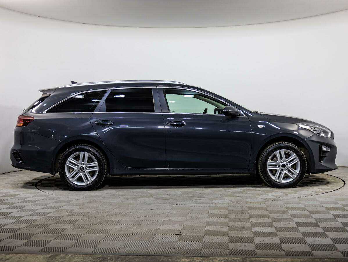 Купить Kia Ceed с пробегом. Фото: #2