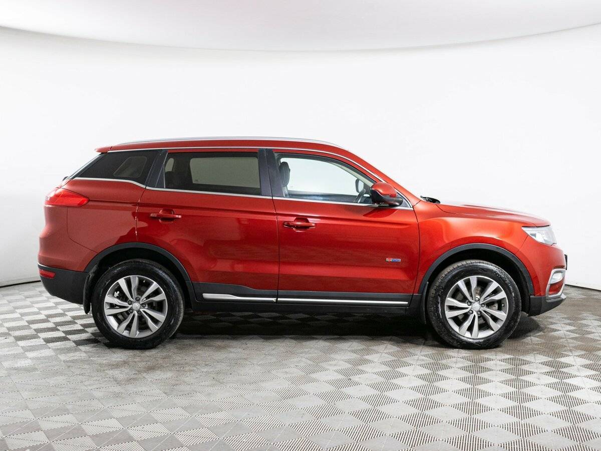 Купить Geely Atlas с пробегом. Фото: #3