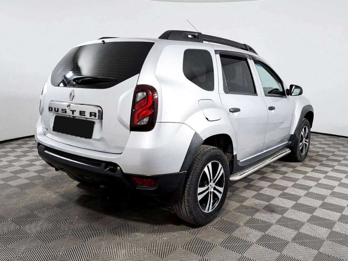 Купить Renault Duster с пробегом. Фото: #3
