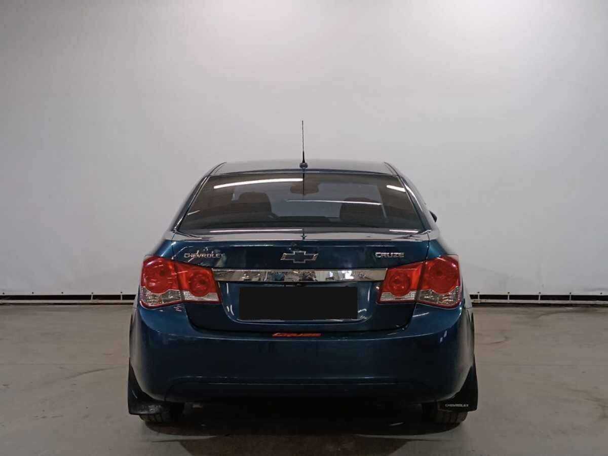 Купить Chevrolet Cruze с пробегом. Фото: #5