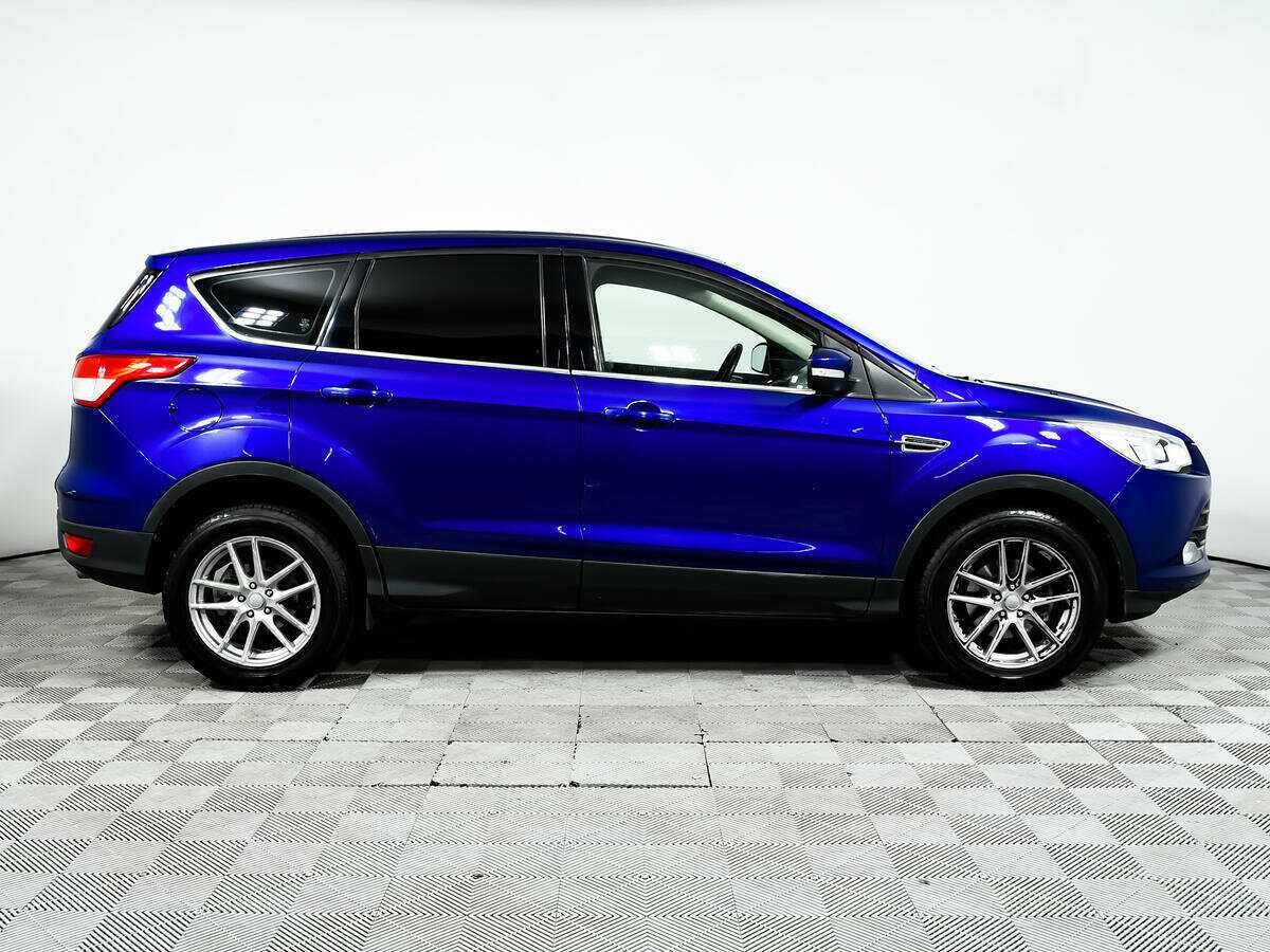 Купить Ford Kuga с пробегом. Фото: #3