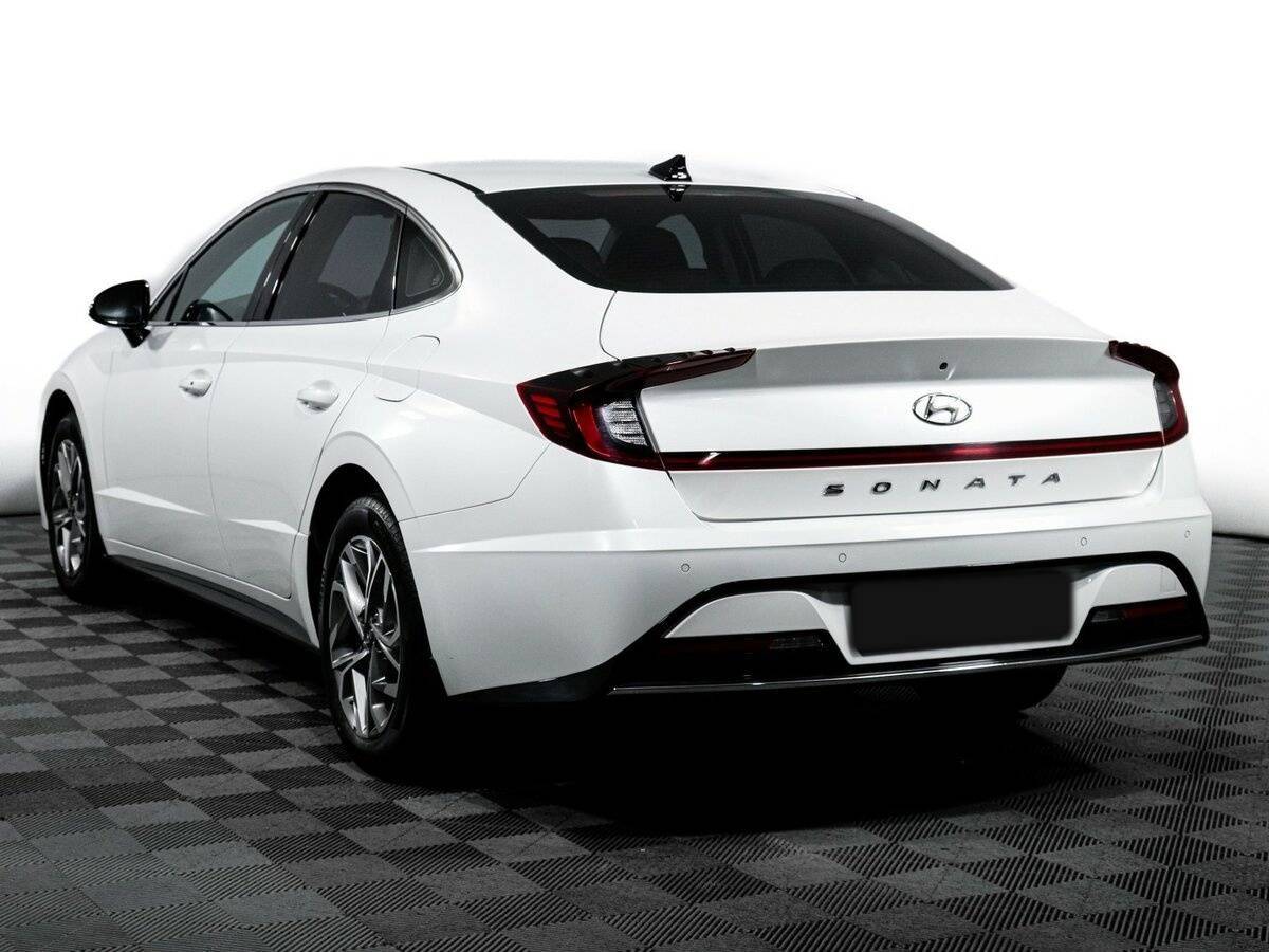 Купить Hyundai Sonata с пробегом. Фото: #6