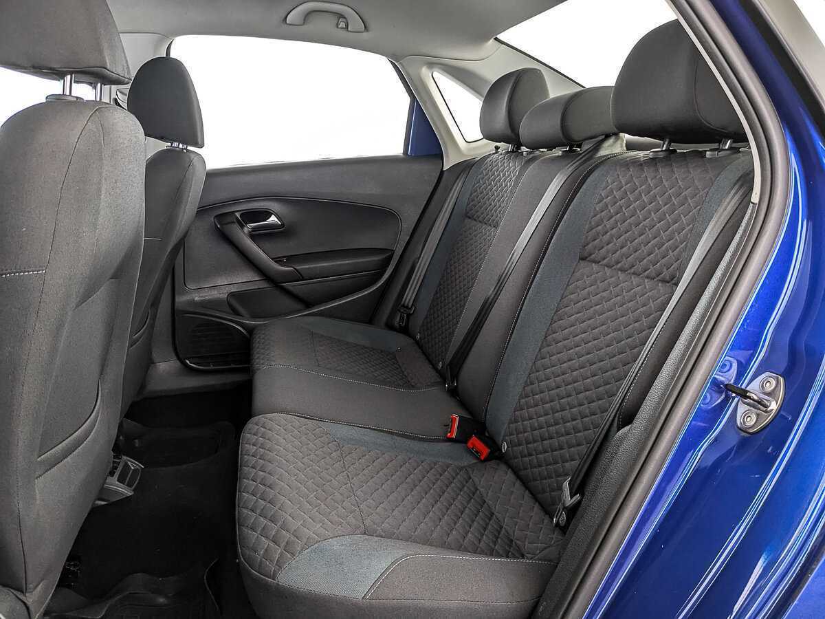 Купить Volkswagen Polo с пробегом. Фото: #17