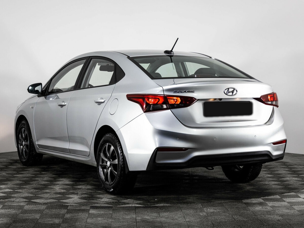 Купить Hyundai Solaris с пробегом. Фото: #5