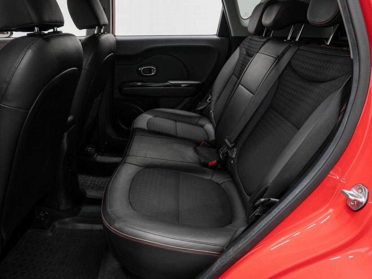 Купить Kia Soul с пробегом. Фото: #13