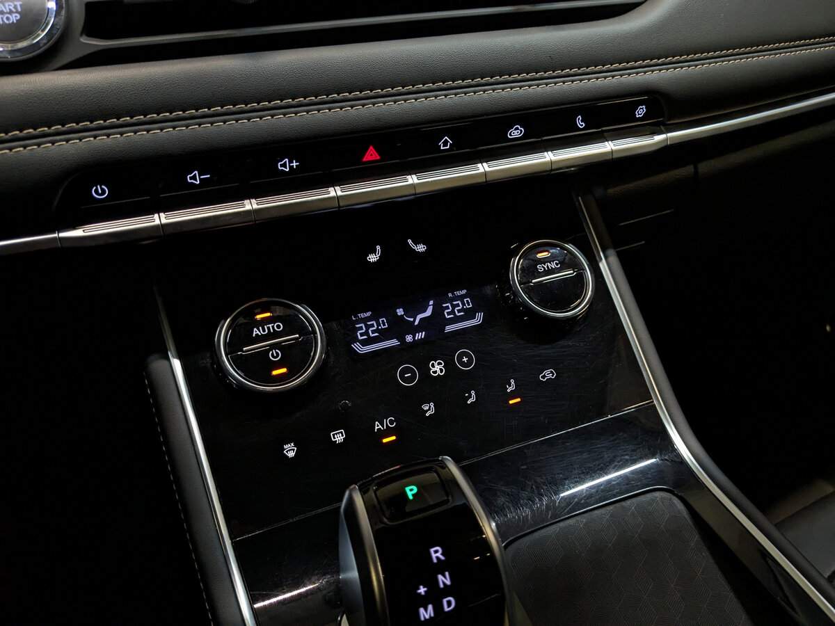 Купить Chery Tiggo 8 с пробегом. Фото: #29