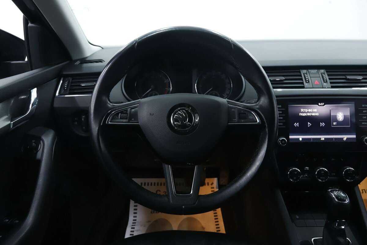 Купить Skoda Octavia с пробегом. Фото: #10