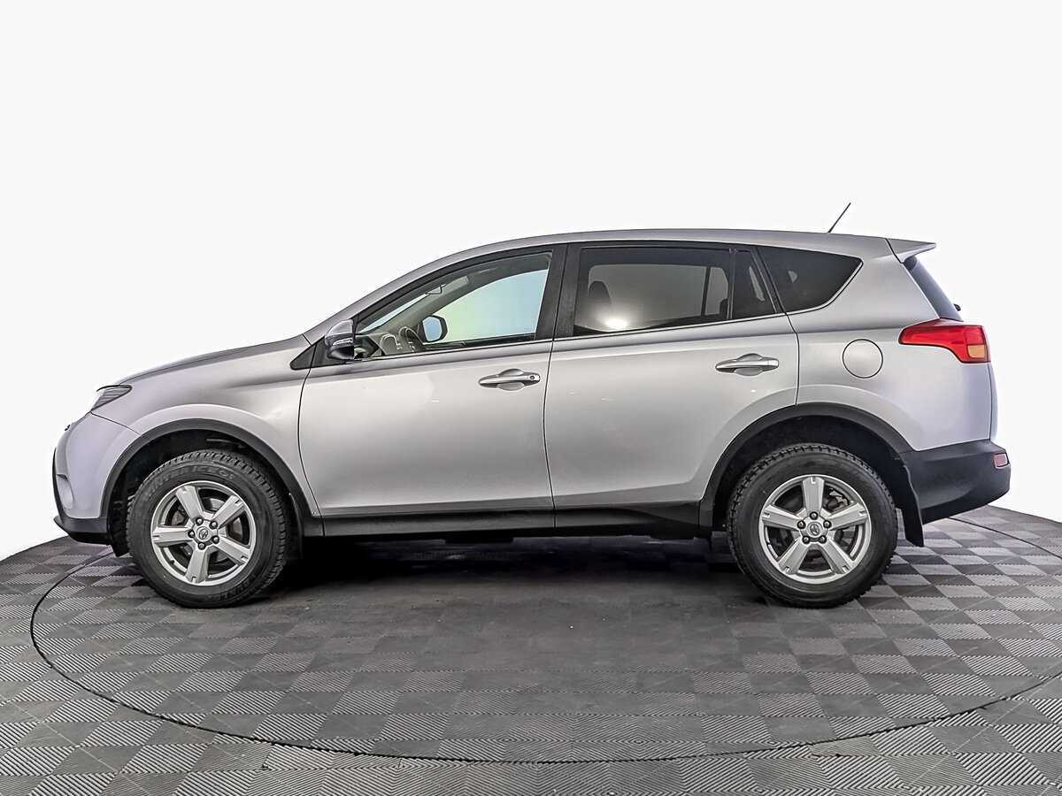 Купить Toyota RAV4 с пробегом. Фото: #7
