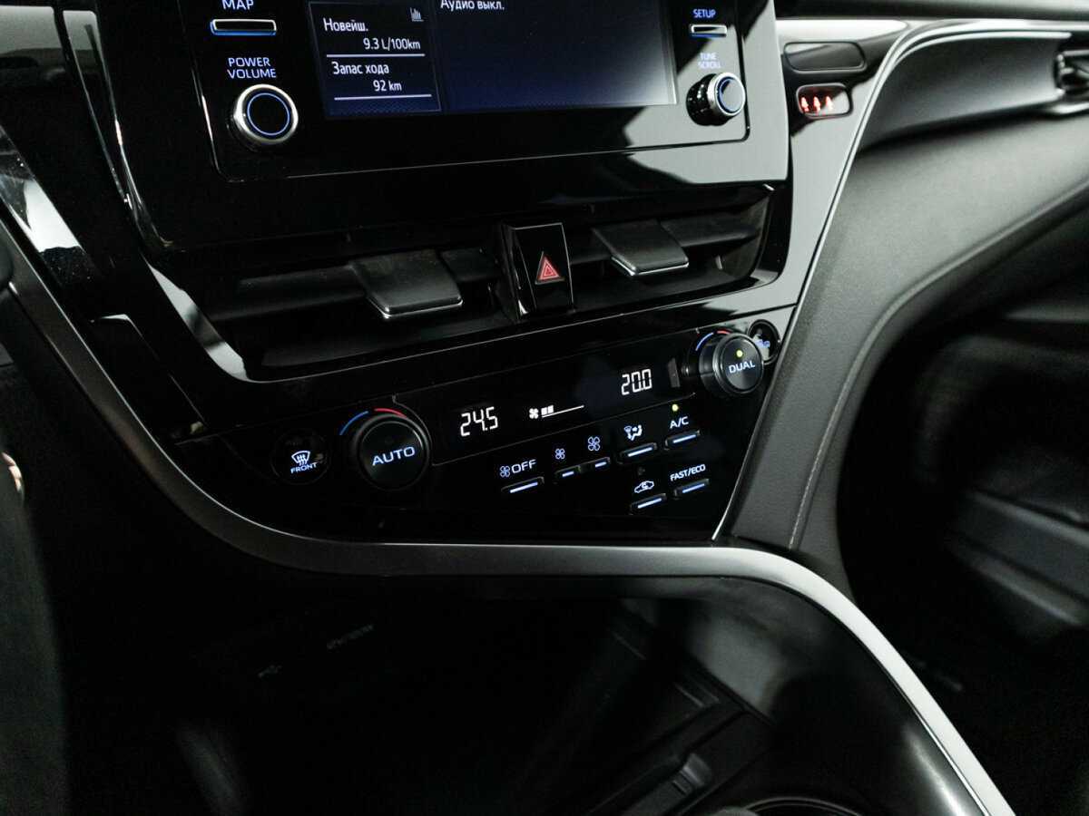 Купить Toyota Camry с пробегом. Фото: #14