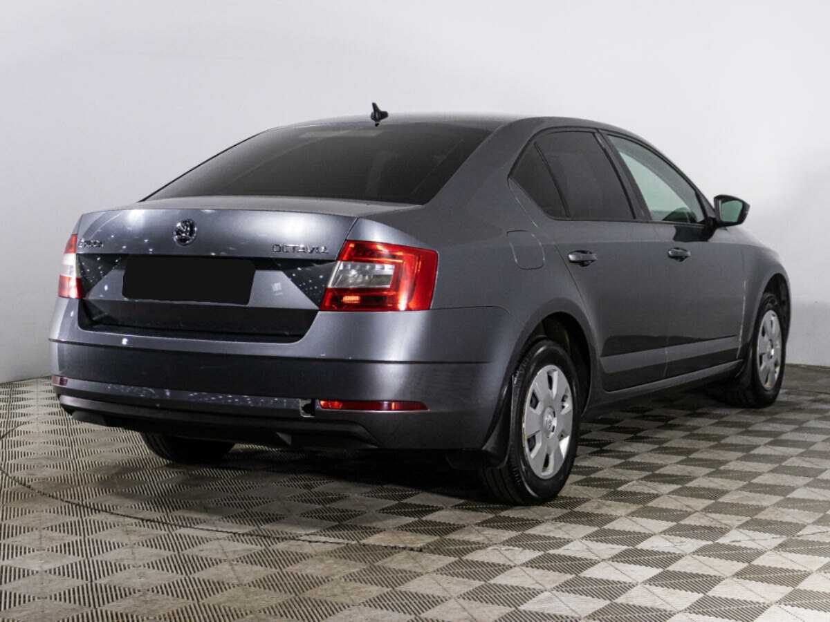 Купить Skoda Octavia с пробегом. Фото: #4