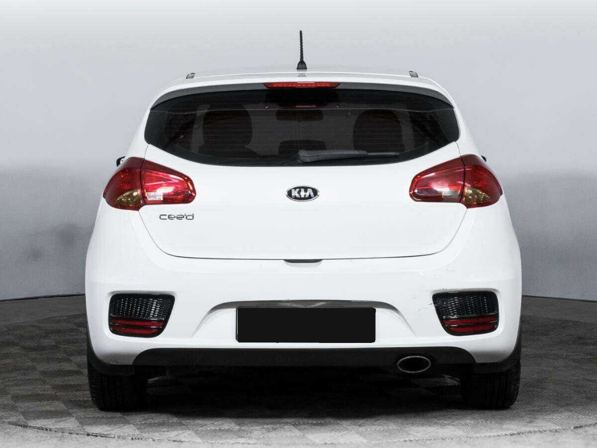 Купить Kia Ceed с пробегом. Фото: #5