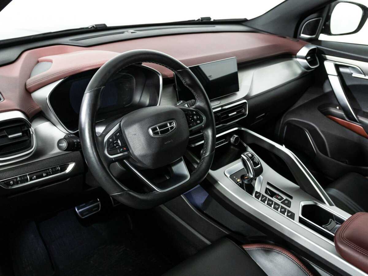 Купить Geely Coolray с пробегом. Фото: #10