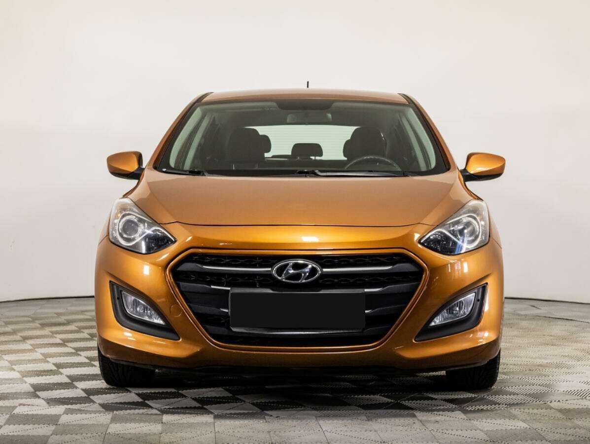 Купить Hyundai i30 с пробегом. Фото: #1