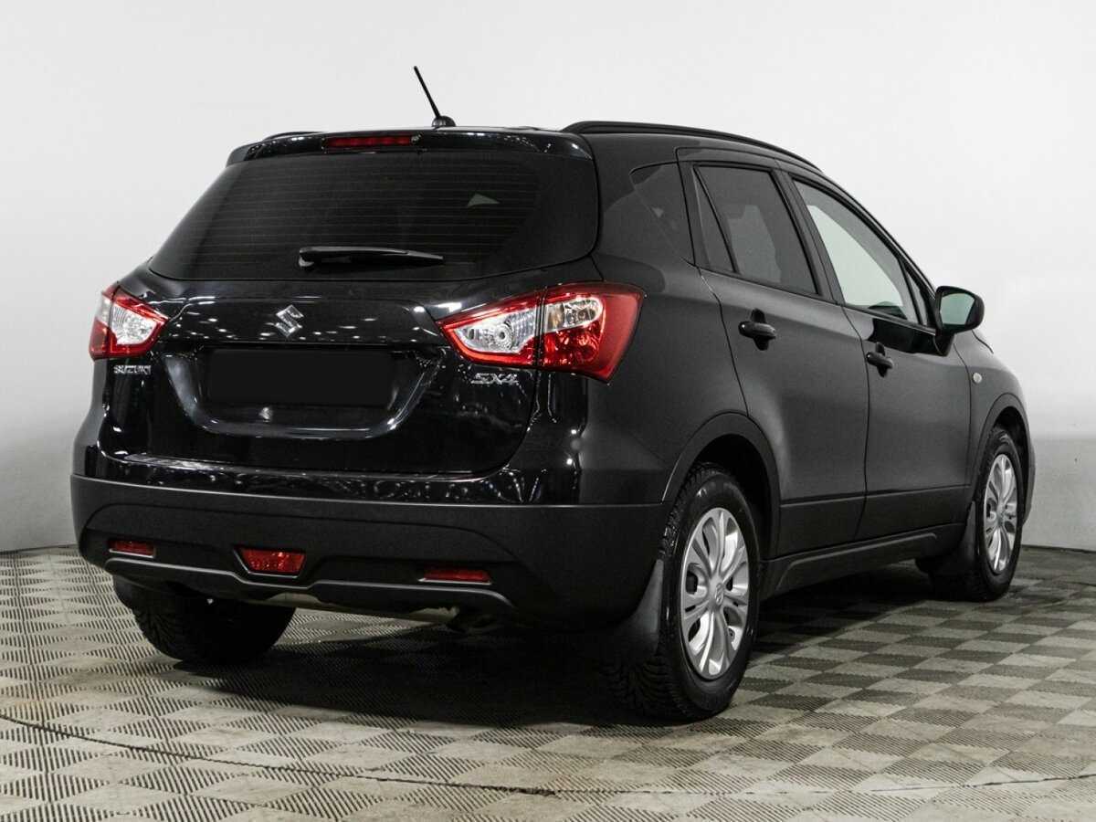 Купить Suzuki SX4 с пробегом. Фото: #4