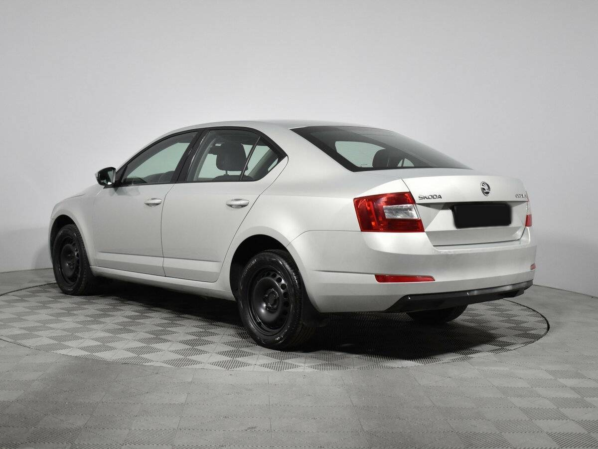 Купить Skoda Octavia с пробегом. Фото: #6