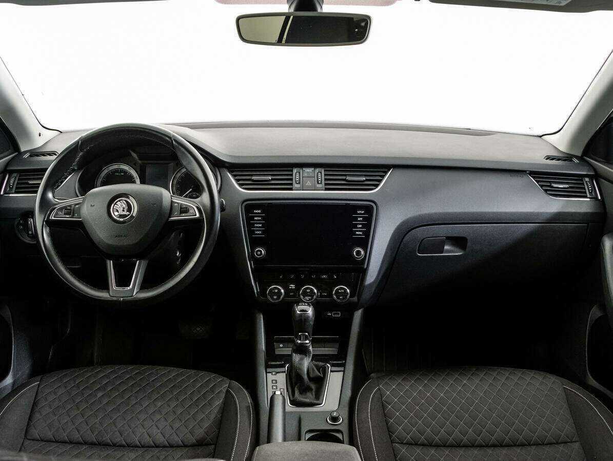 Купить Skoda Octavia с пробегом. Фото: #7