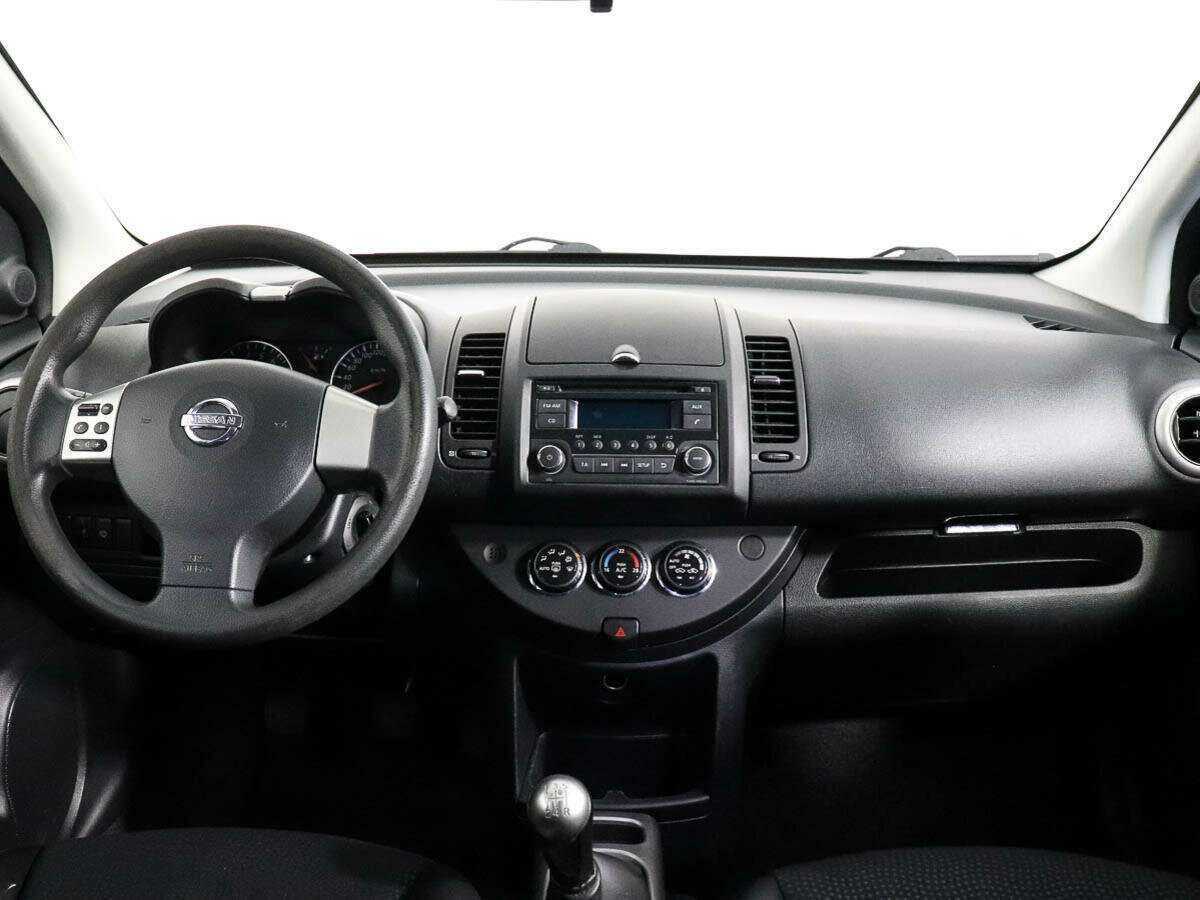 Купить Nissan Note с пробегом. Фото: #10