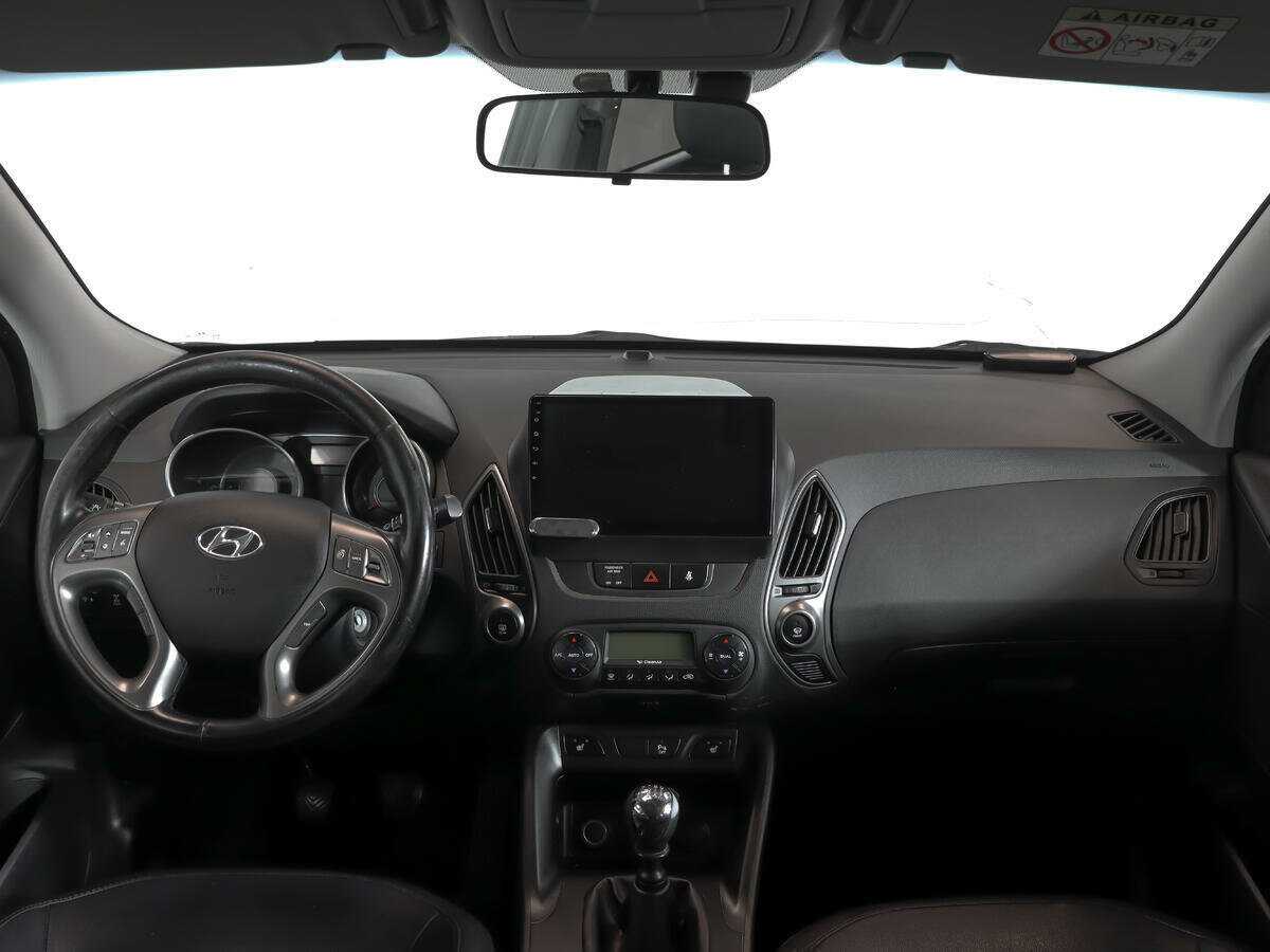 Купить Hyundai ix35 с пробегом. Фото: #10
