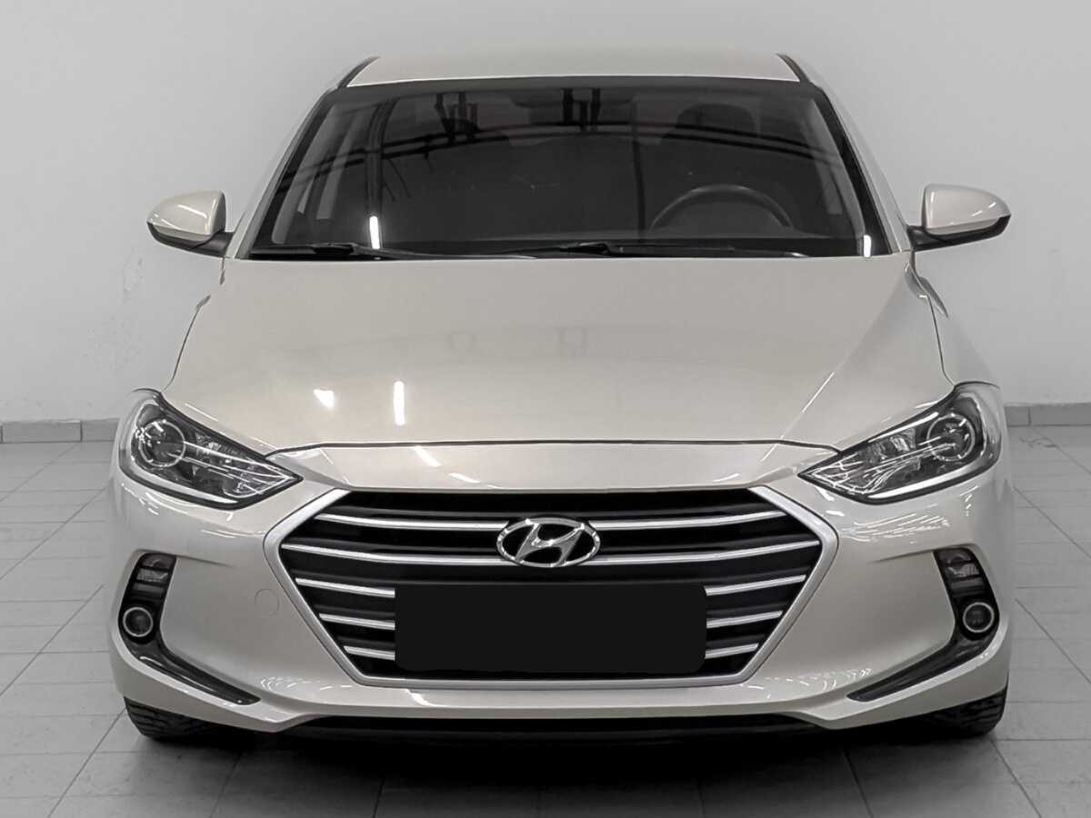 Купить Hyundai Elantra с пробегом. Фото: #1