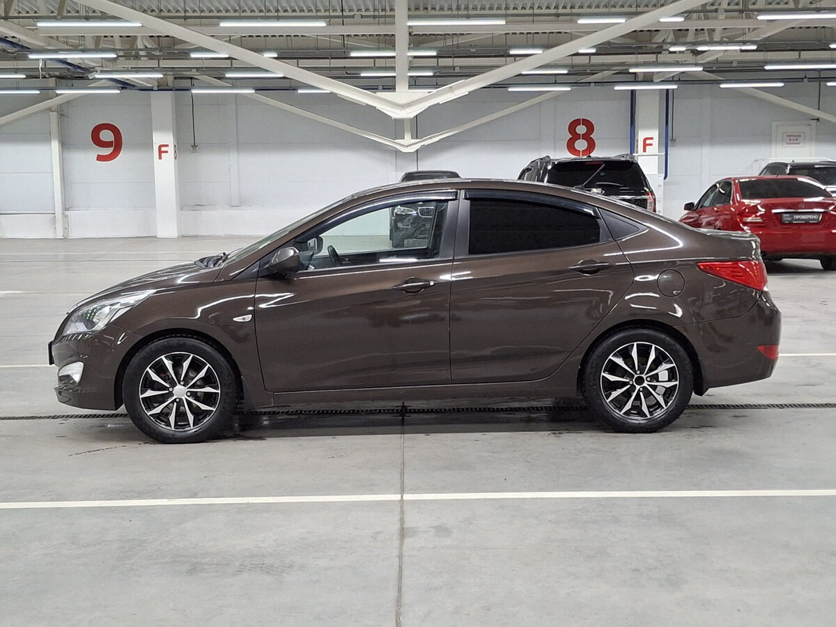 Купить Hyundai Solaris с пробегом. Фото: #7