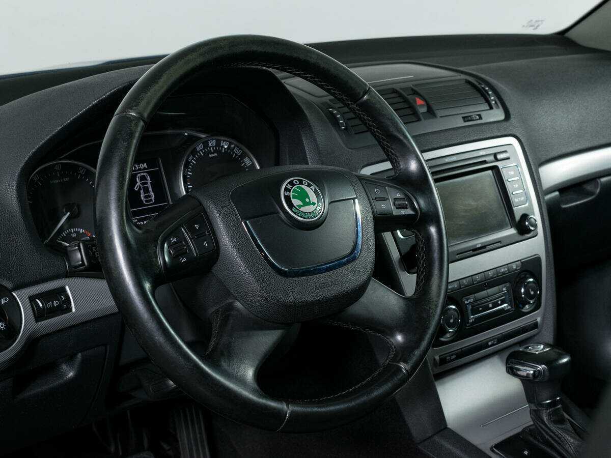 Купить Skoda Octavia с пробегом. Фото: #13