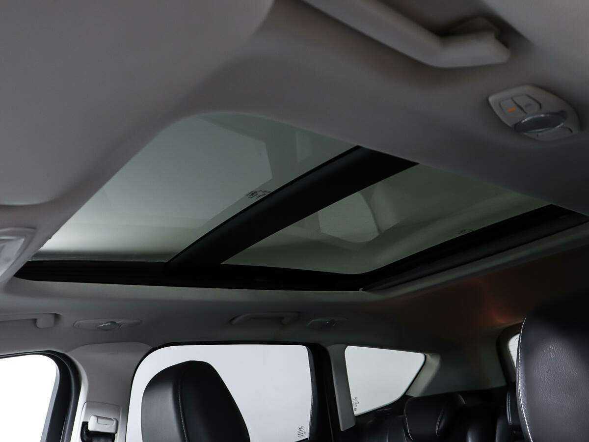 Купить Ford Kuga с пробегом. Фото: #20