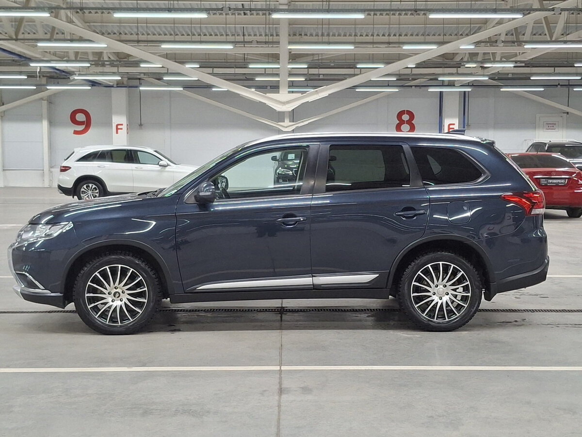 Купить Mitsubishi Outlander с пробегом. Фото: #7