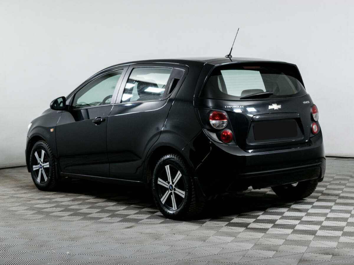 Купить Chevrolet Aveo с пробегом. Фото: #5