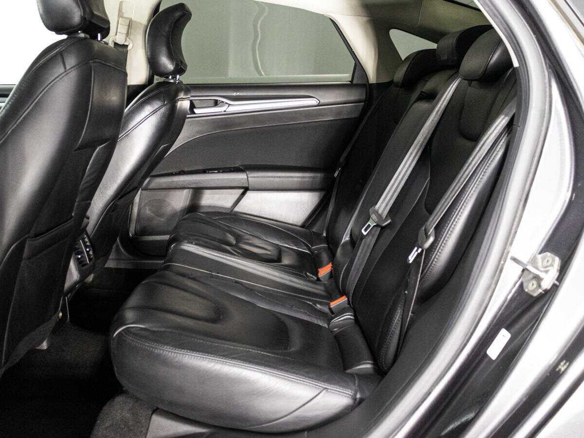 Купить Ford Mondeo с пробегом. Фото: #9