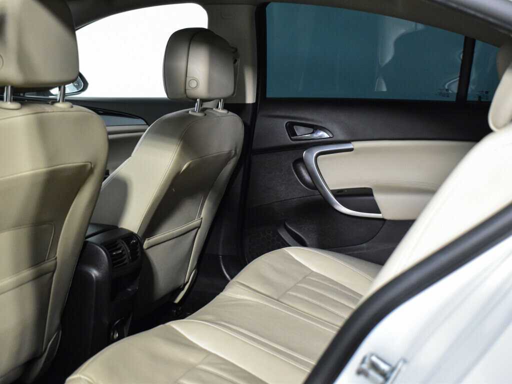 Купить Opel Insignia с пробегом. Фото: #12