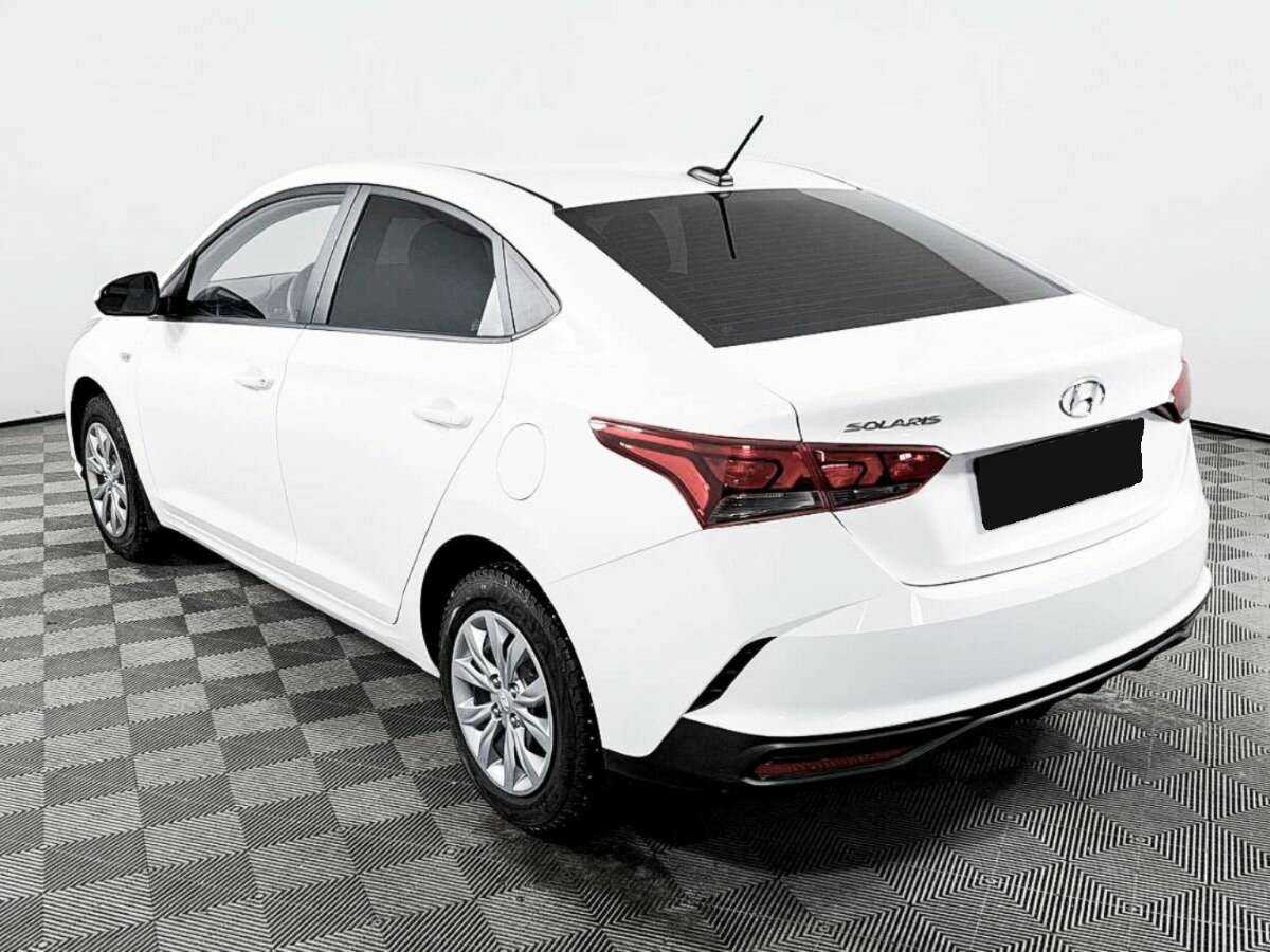 Купить Hyundai Solaris с пробегом. Фото: #6