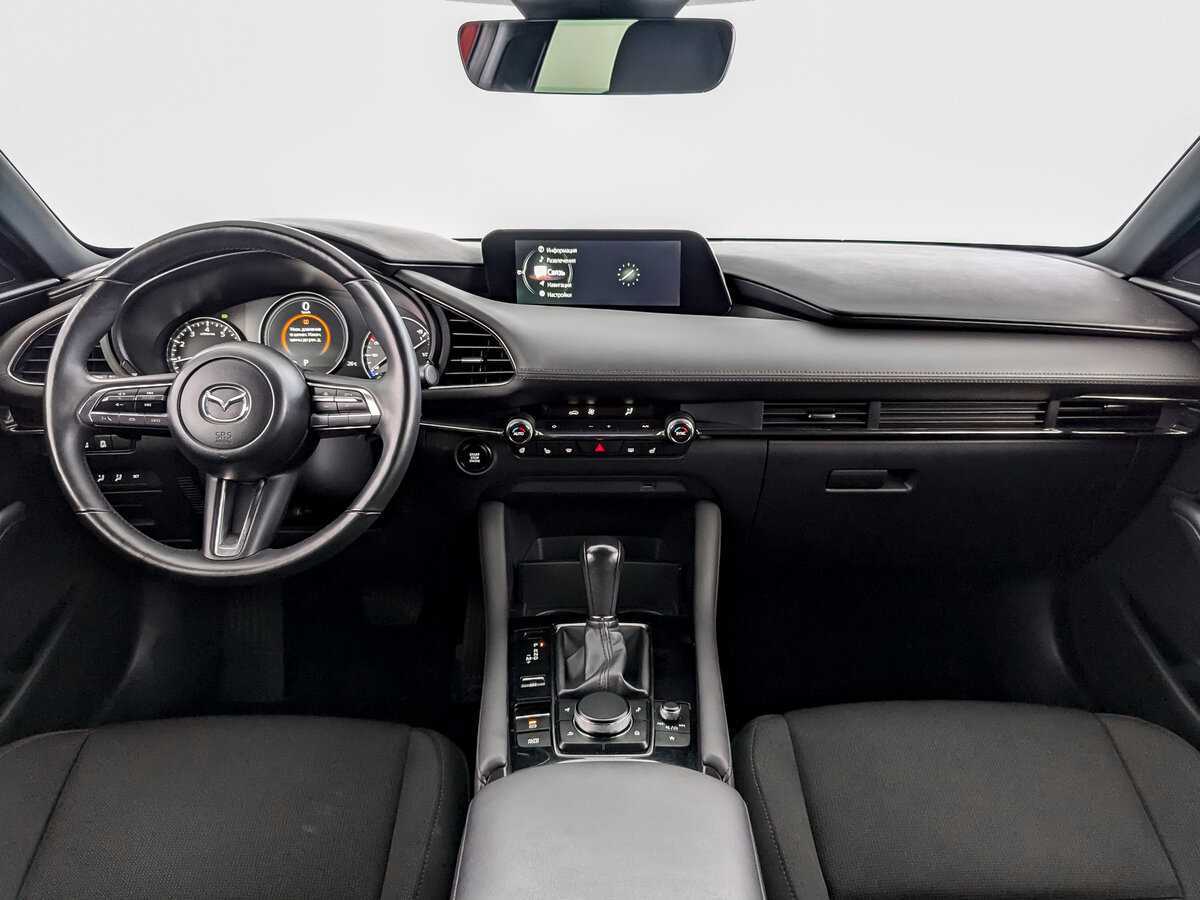 Купить Mazda 3 с пробегом. Фото: #11
