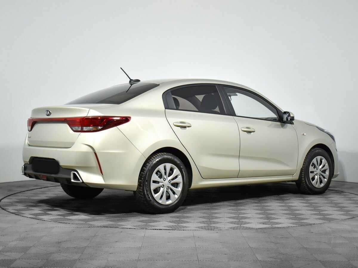 Купить Kia Rio с пробегом. Фото: #4