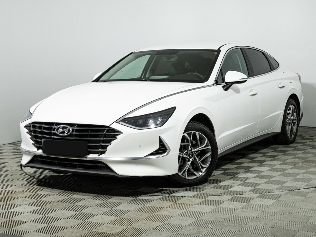 Купить Hyundai Sonata с пробегом. Посмотреть фото