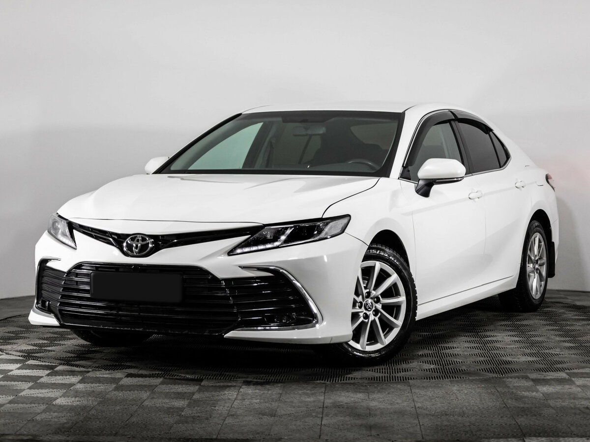 Купить Toyota Camry с пробегом. Посмотреть фото
