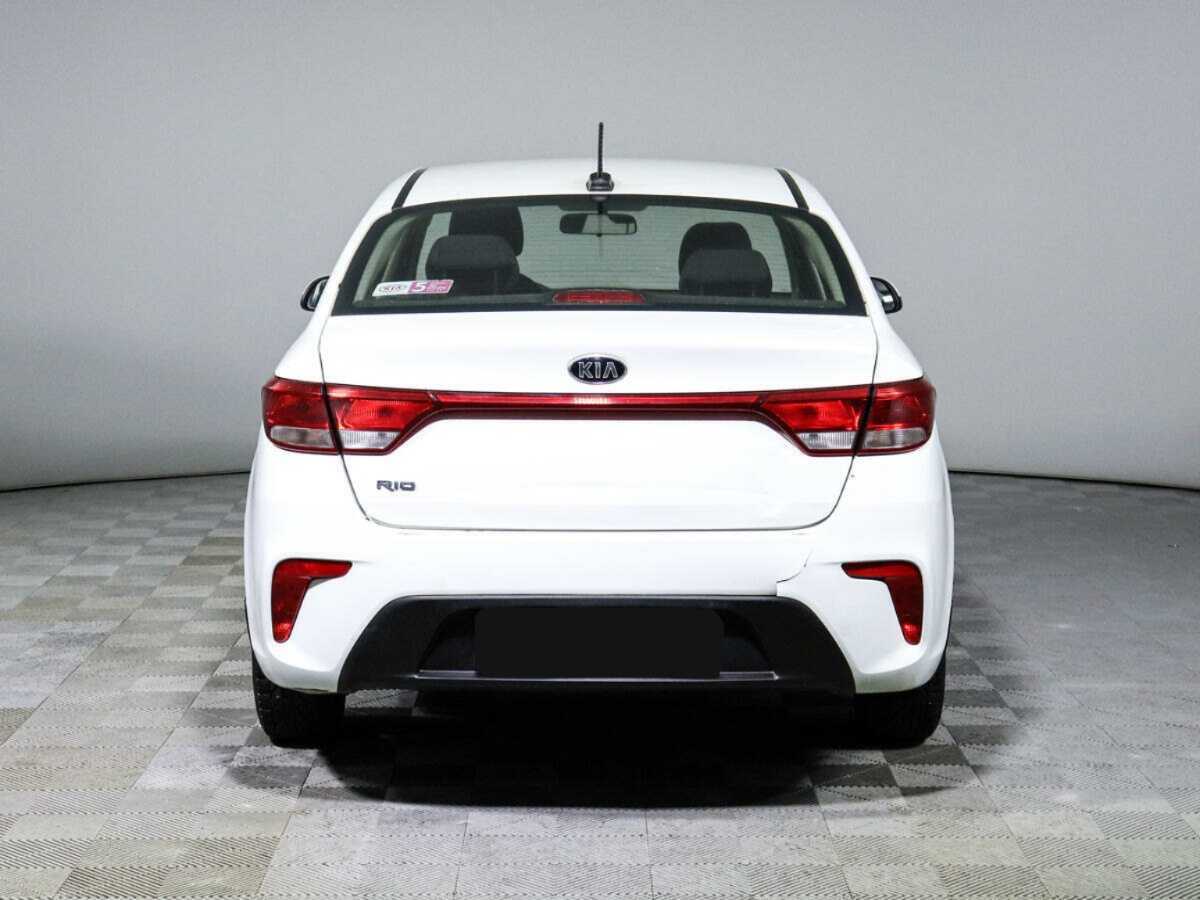 Купить Kia Rio с пробегом. Фото: #5