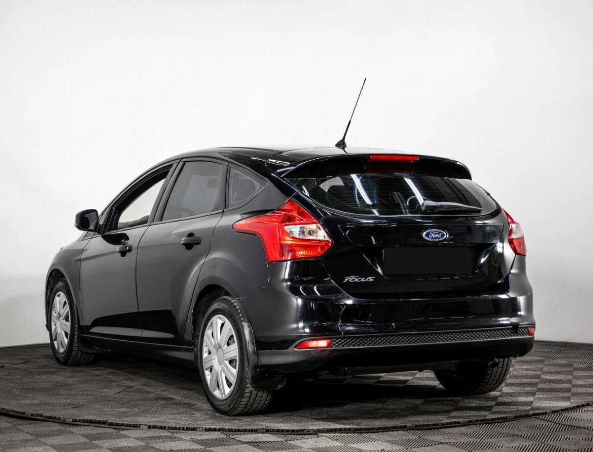 Купить Ford Focus с пробегом. Фото: #5