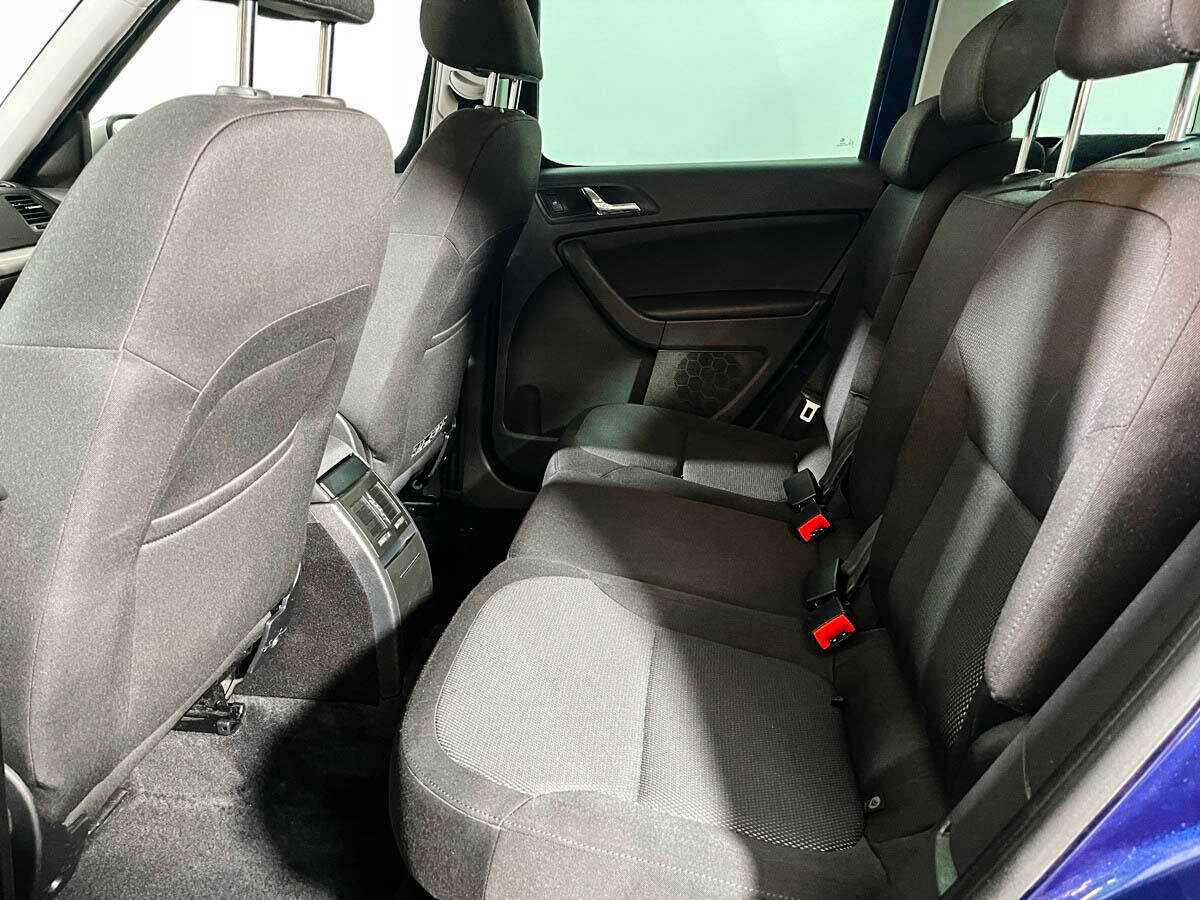 Купить Skoda Yeti с пробегом. Фото: #7