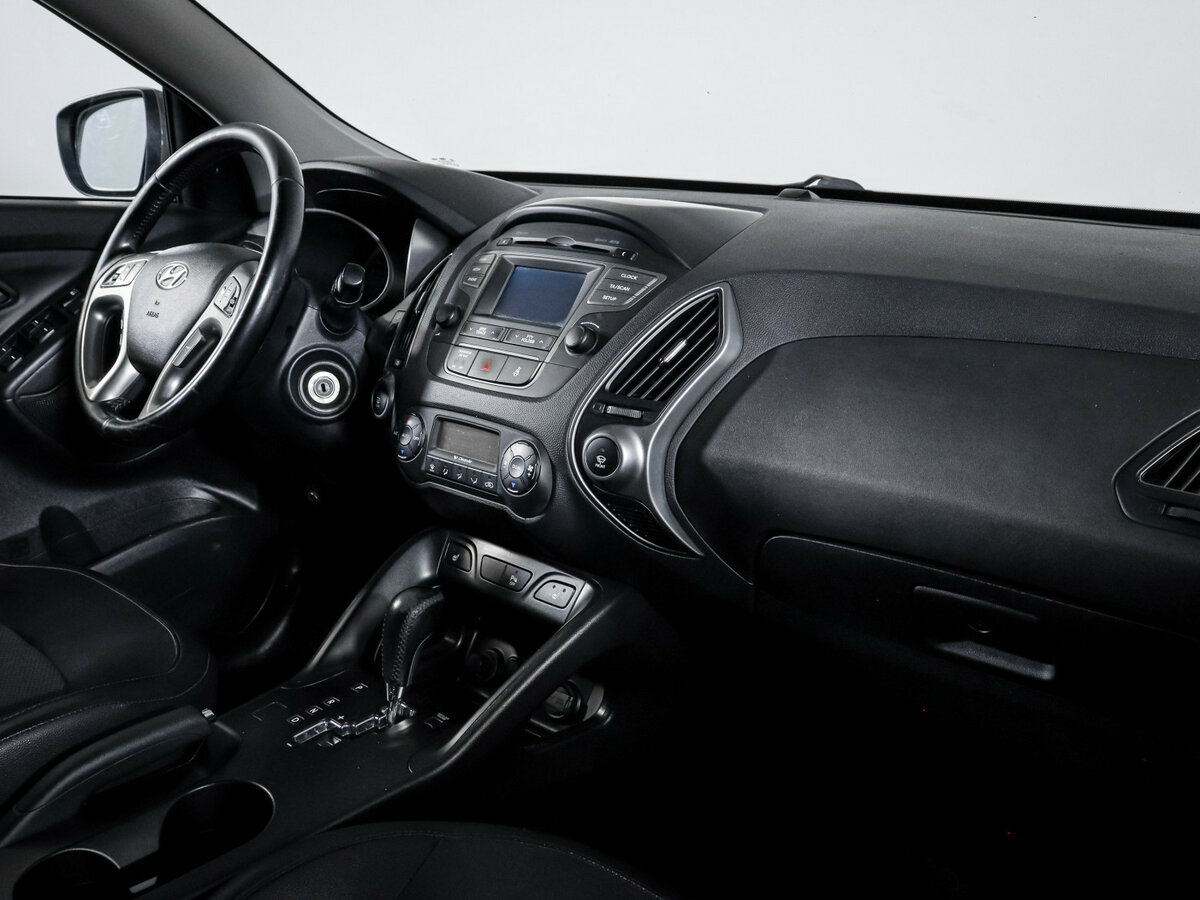 Купить Hyundai ix35 с пробегом. Фото: #6