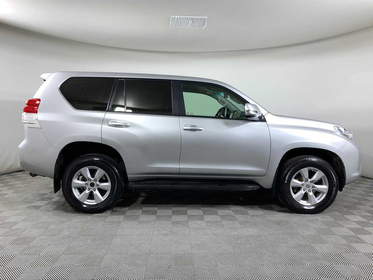 Купить Toyota Land Cruiser Prado с пробегом. Фото: #3