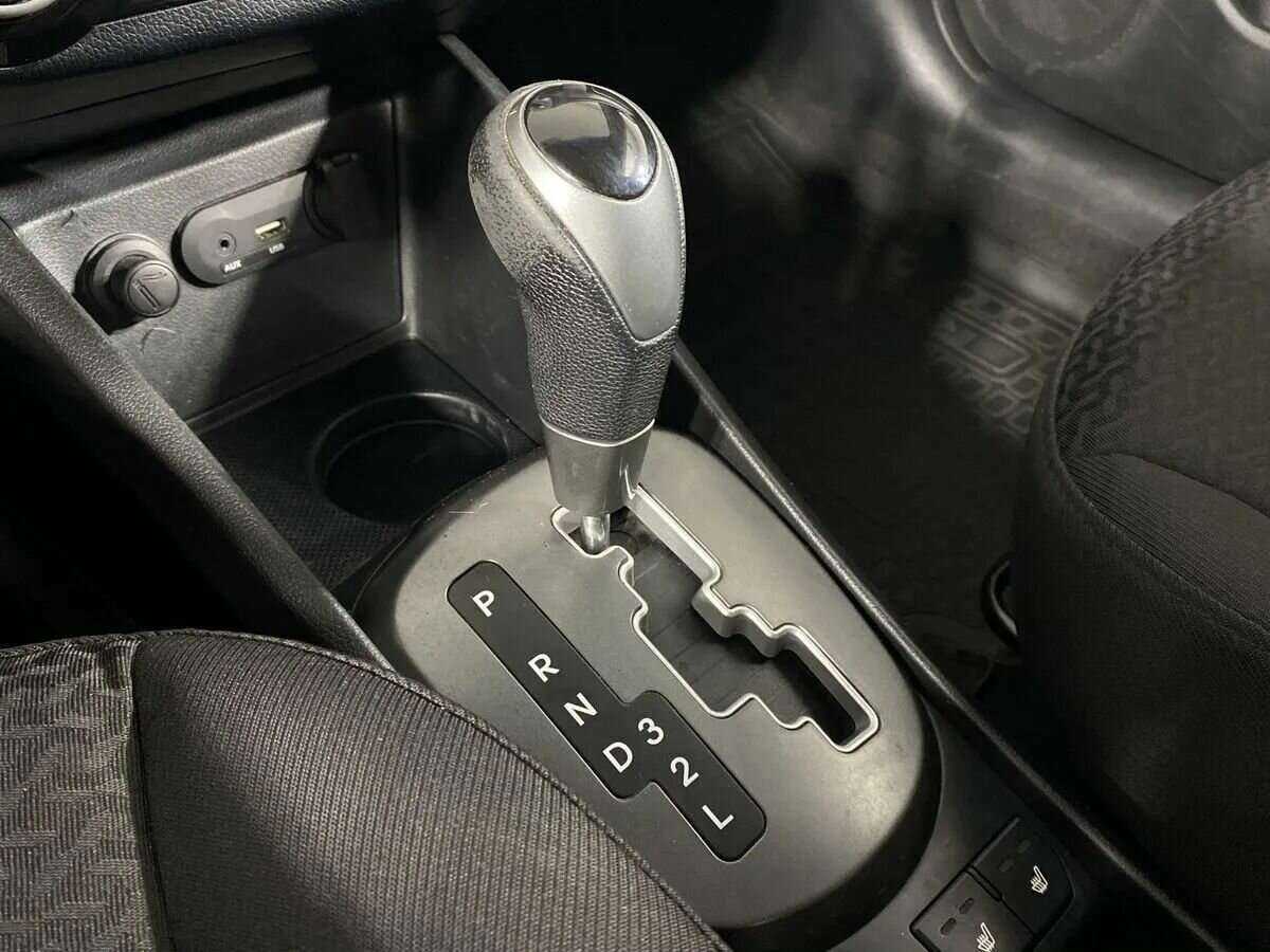 Купить Kia Rio с пробегом. Фото: #16