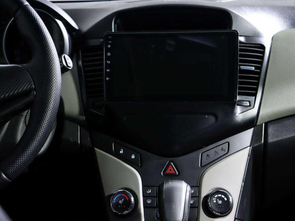 Купить Chevrolet Cruze с пробегом. Фото: #12