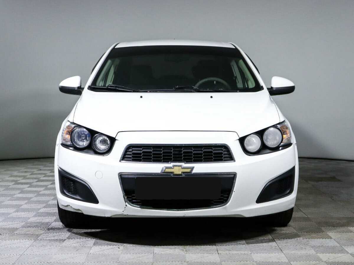 Купить Chevrolet Aveo с пробегом. Фото: #1